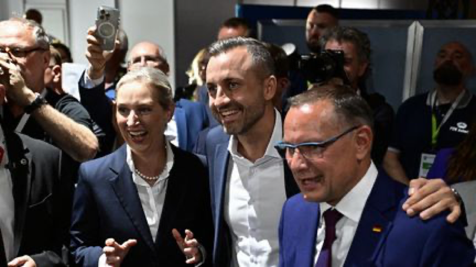 Source-supplied image for: Elections régionales en Allemagne : "Nous avons écrit l'histoire", réagit le leader de l'extrême droite en Saxe-Anhalt après la victoire de son parti